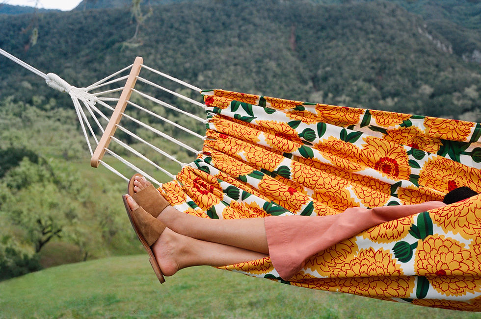 What are the Latest Hammock Clothing Fashion Trends